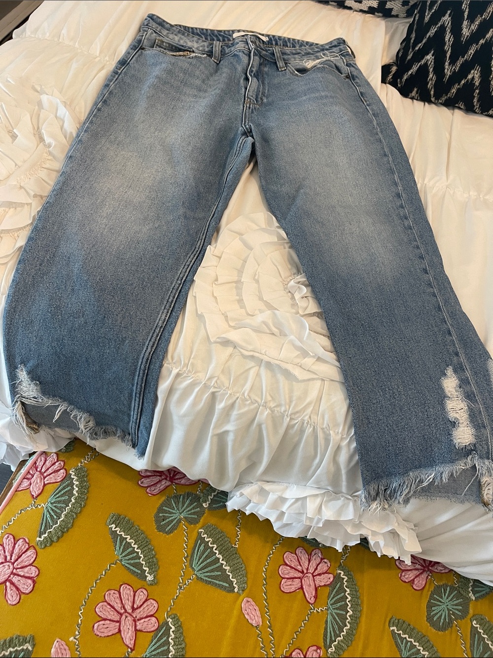 Hidden Straight Leg Distressed Jeans